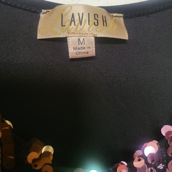 Lavish Sequin Striped Top. Size M - Picture 4 of 10